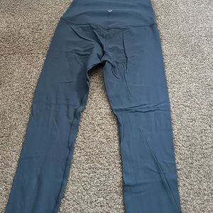 blue align 28” size 4